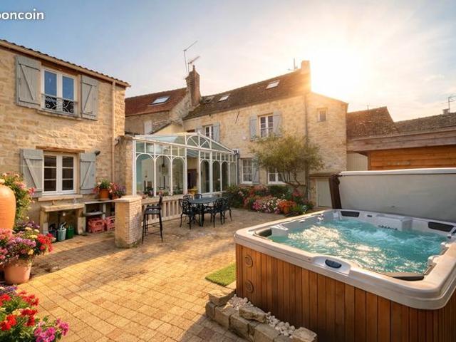 Propriété 8 pièces 250 m²