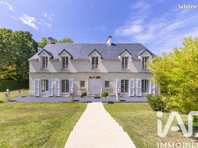 Propriété 8 pièces 264 m²
