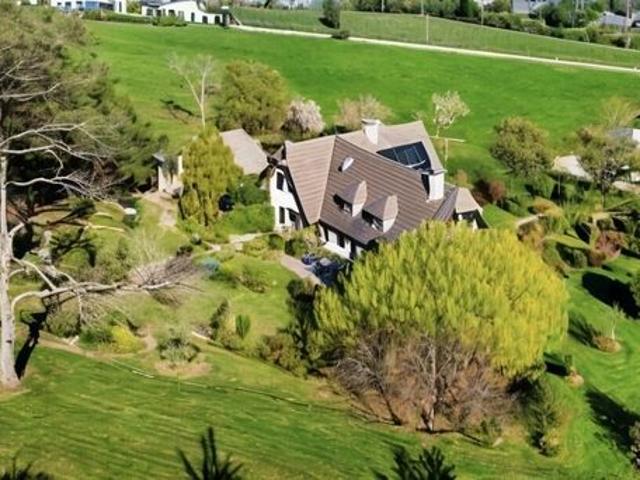 Propriété 8 pièces 265 m²