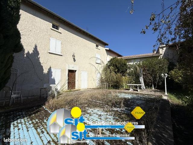 Propriété 8 pièces 265 m²