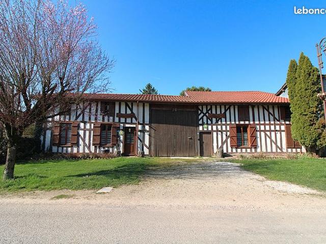 Propriété 8 pièces 265 m²