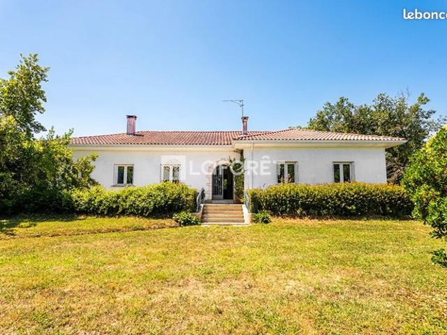 Propriété 8 pièces 267 m²