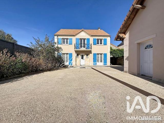 Propriété 8 pièces 268 m²