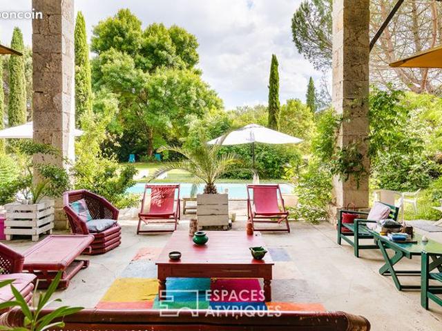 Propriété 8 pièces 260 m²
