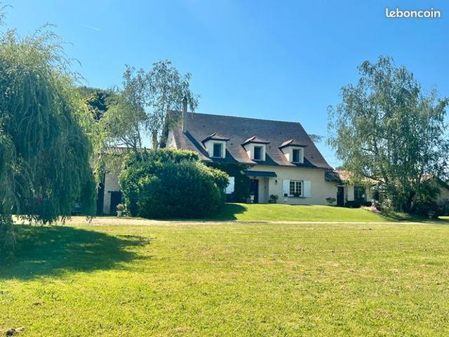 Propriété 8 pièces 260 m²