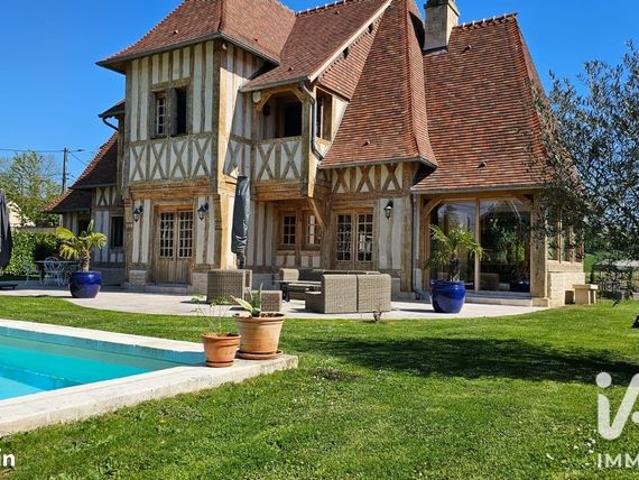 Propriété 8 pièces 261 m²