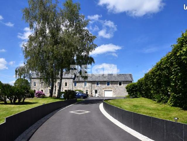 Propriété 8 pièces 262 m²