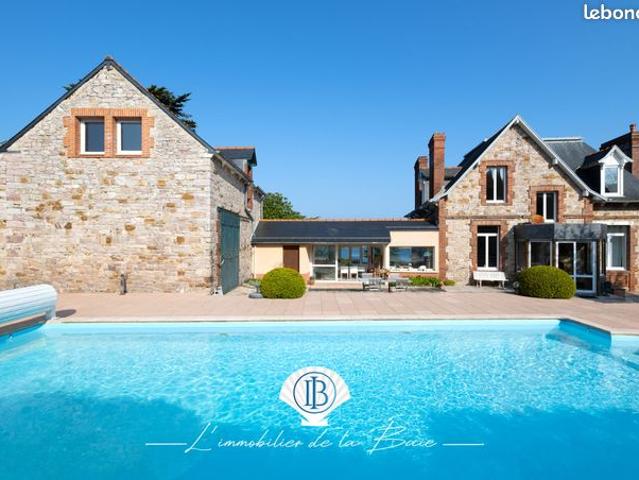 Propriété 8 pièces 263 m²