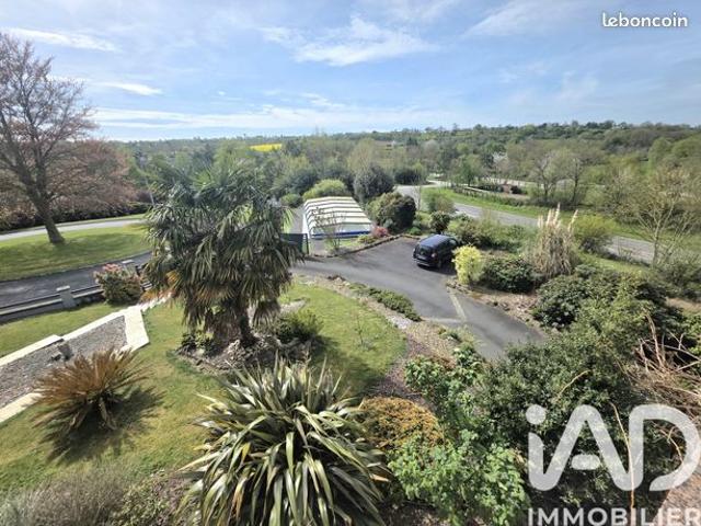 Propriété 8 pièces 275 m²