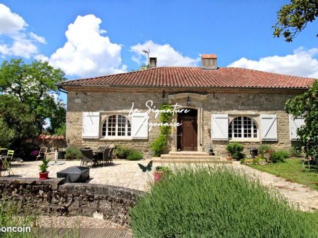 Propriété 8 pièces 275 m²