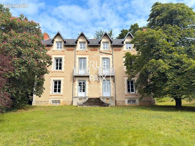 Propriété 8 pièces 277 m²