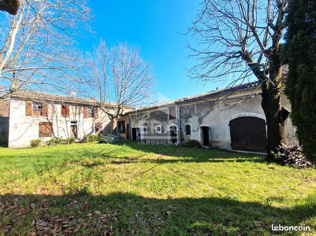 Propriété 8 pièces 270 m²