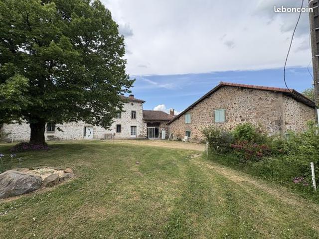 Propriété 8 pièces 270 m²