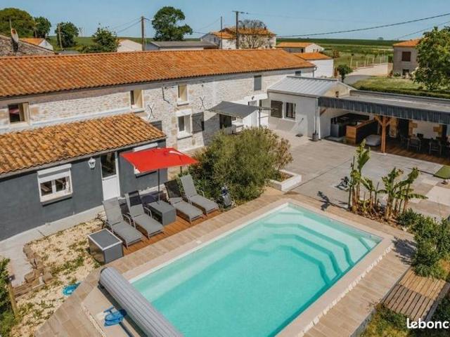 Propriété 8 pièces 270 m²