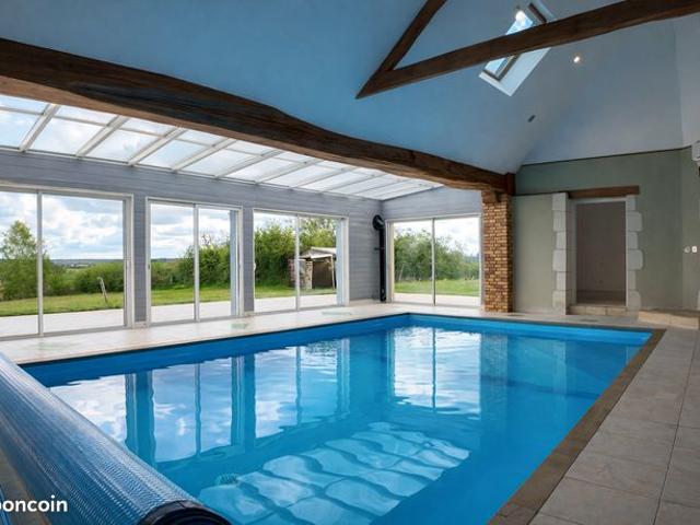 Propriété 8 pièces 270 m²