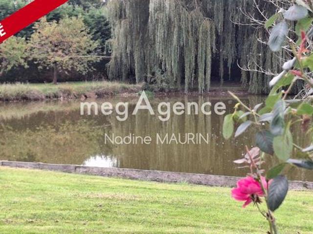 Propriété 8 pièces 271 m²