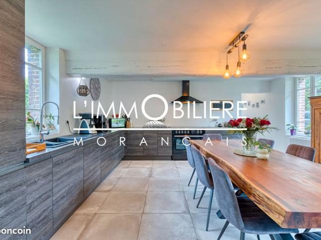 Propriété 8 pièces 272 m²