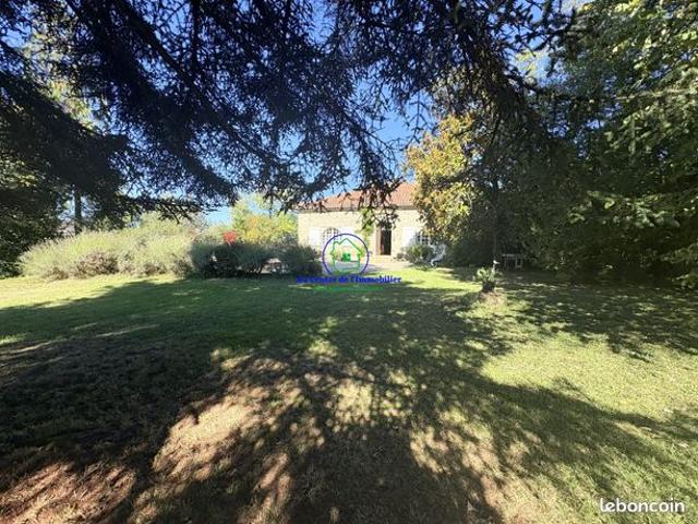Propriété 8 pièces 273 m²