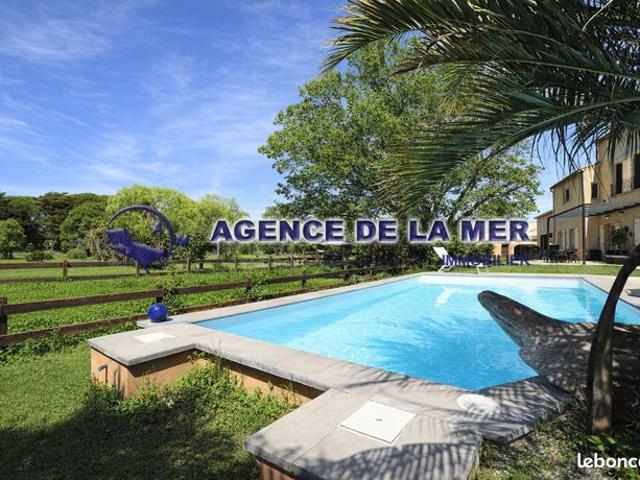 Maison 10 pièces 286 m²