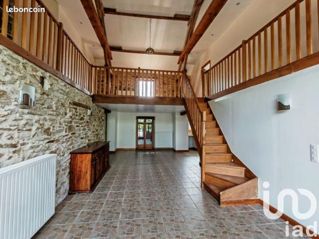 Propriété 8 pièces 287 m²