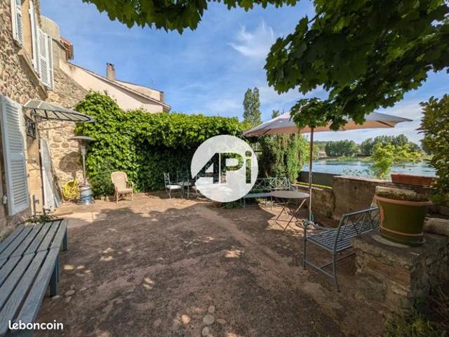 Propriété 8 pièces 280 m²