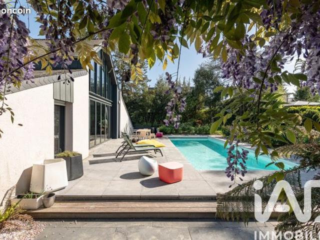 Propriété 8 pièces 280 m²