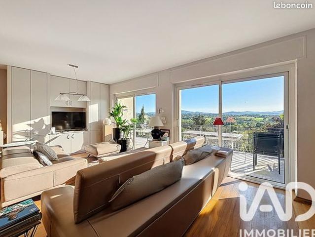 Propriété 8 pièces 282 m²