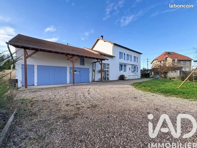 Propriété 8 pièces 283 m²