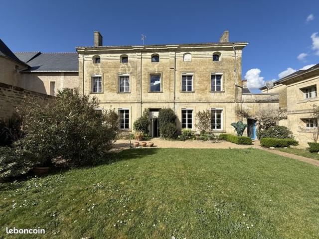 Propriété 8 pièces 283 m²