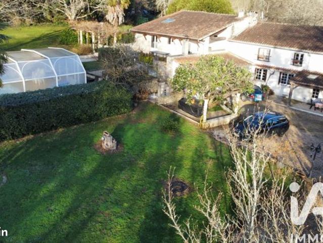 Propriété 8 pièces 290 m²