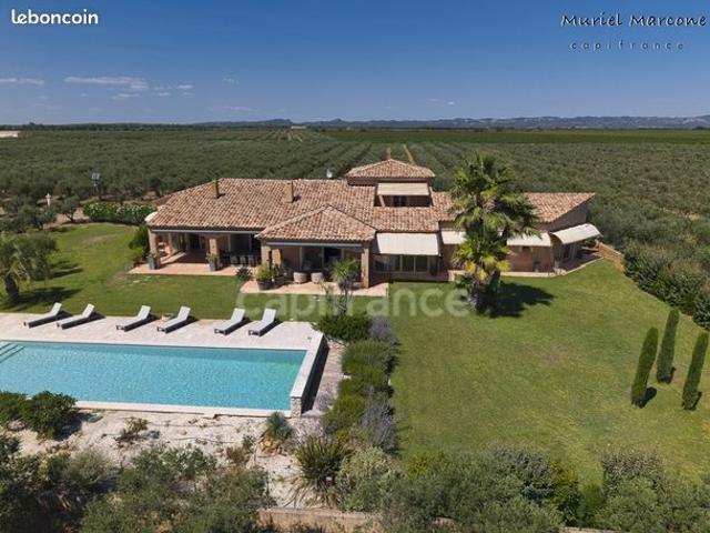 Propriété 8 pièces 290 m²