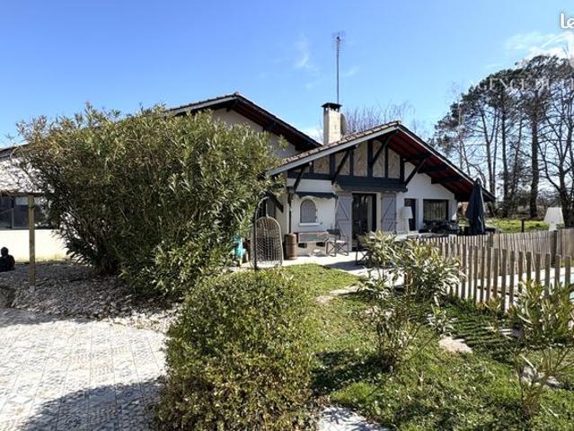 Propriété 8 pièces 292 m²