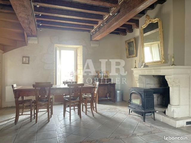 Propriété 8 pièces 304 m²