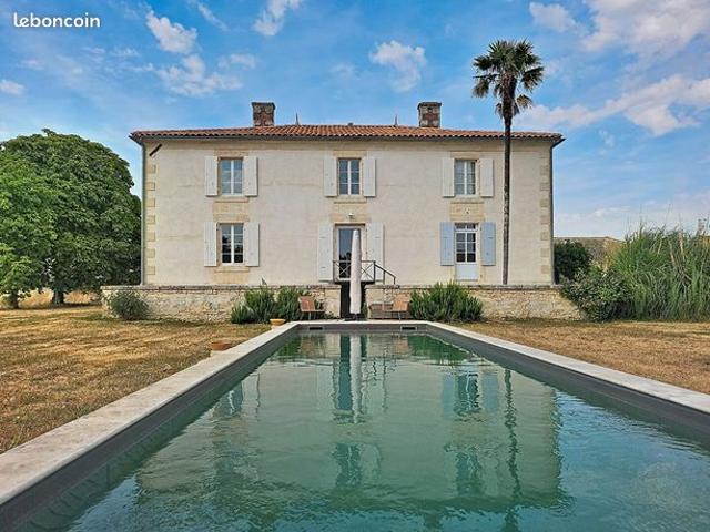 Propriété 8 pièces 305 m²