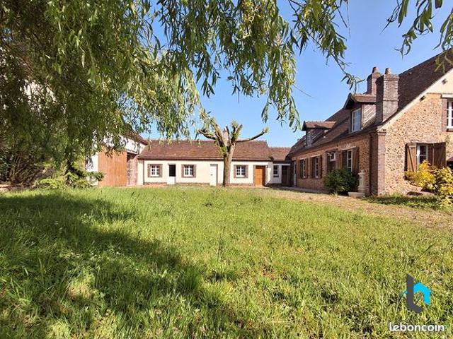 Propriété 8 pièces 305 m²