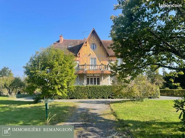 Propriété 8 pièces 307 m²