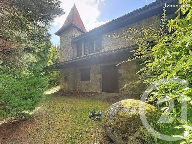 Propriété 8 pièces 300 m²