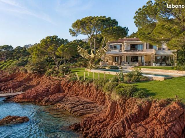 Propriété 8 pièces 300 m²