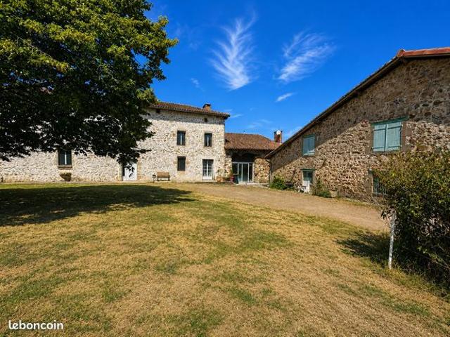 Propriété 8 pièces 300 m²