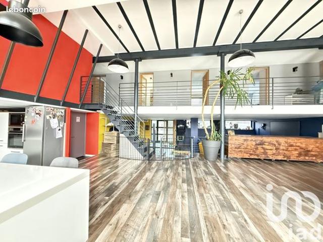 Propriété 8 pièces 300 m²
