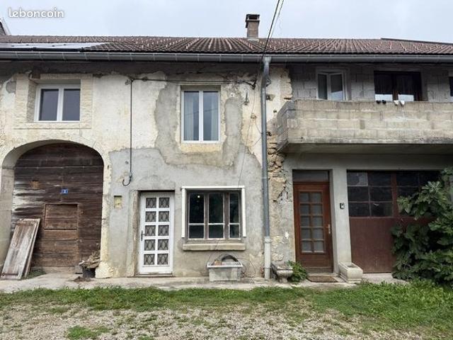 Propriété 8 pièces 300 m²