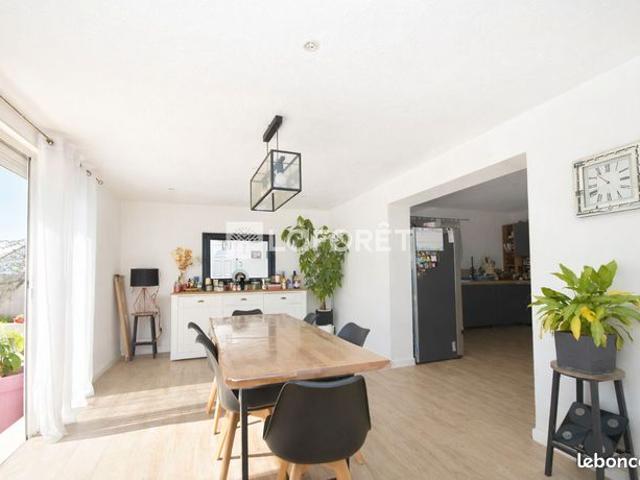 Propriété 8 pièces 302 m²