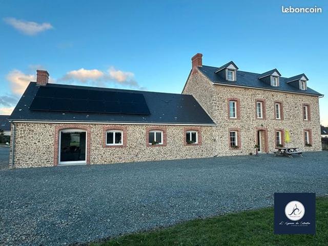 Propriété 8 pièces 303 m²