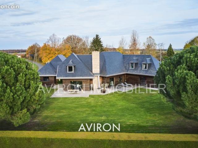 Propriété 8 pièces 314 m²