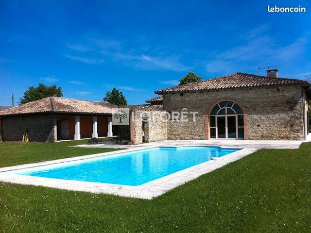 Propriété 8 pièces 324 m²