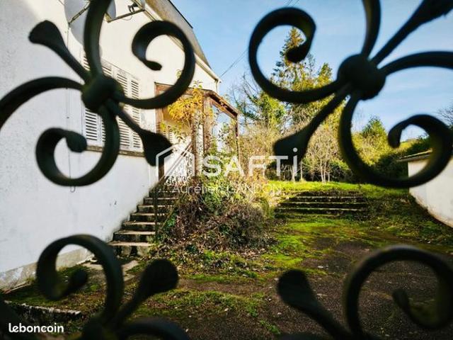 Propriété 8 pièces 320 m²