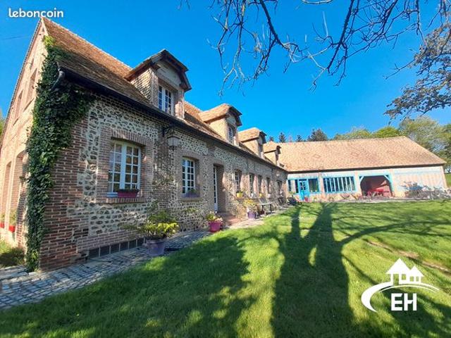 Propriété 8 pièces 322 m²