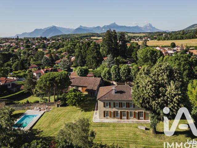 Propriété 8 pièces 337 m²