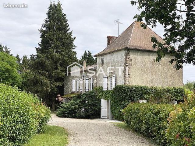 Propriété 8 pièces 345 m²