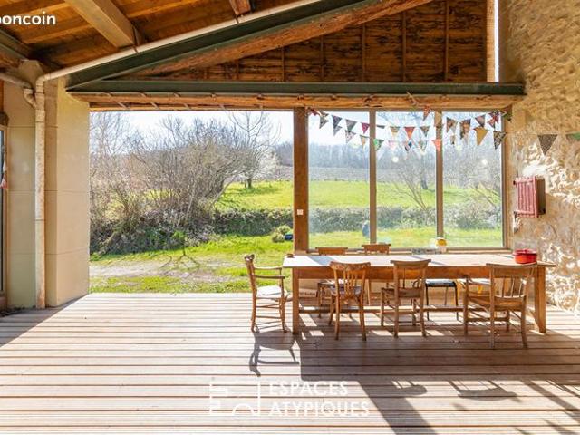Propriété 8 pièces 347 m²